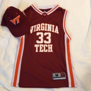 Virginia Tech Jersey and hat. Go Hokies.🧡